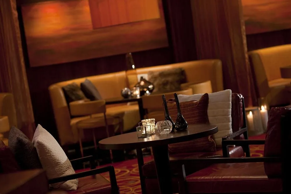 Renaissance Amsterdam Hotel 5*,