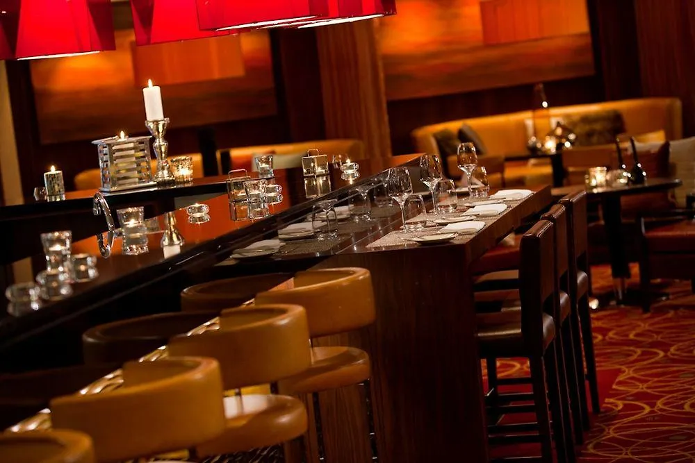 Renaissance Amsterdam Hotel 5*,