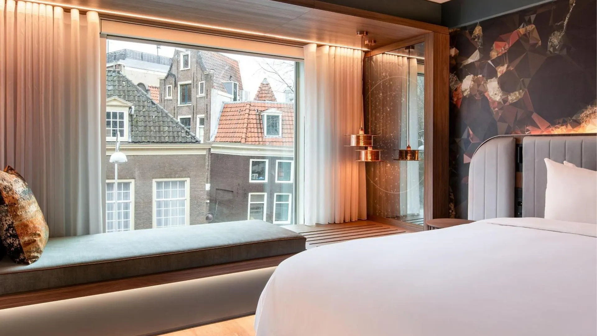 Renaissance Amsterdam Hotel 5*,