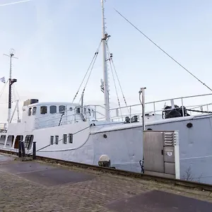 Botel M/s Svalbard, Amsterdam
