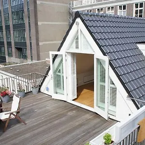 Oda ve Kahvaltı On The Roof, Amsterdam