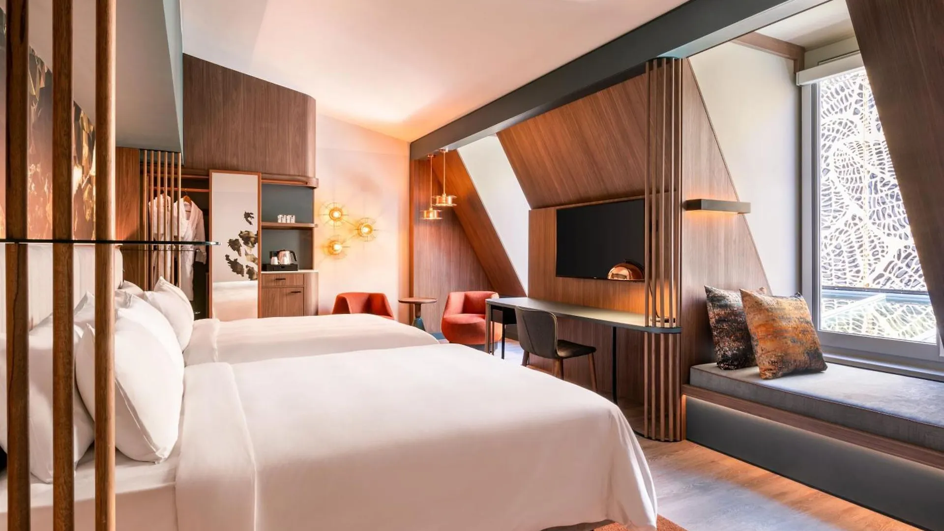 Renaissance Amsterdam Hotel